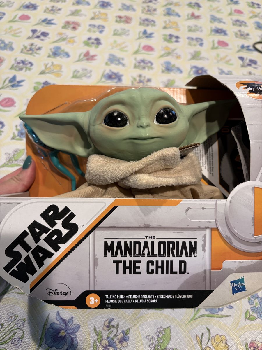 Baby Yoda talking plush toy ￼