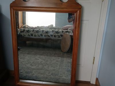 Ethan Allen Solid Maple Circa 1776 Dresser/Wall Mirror