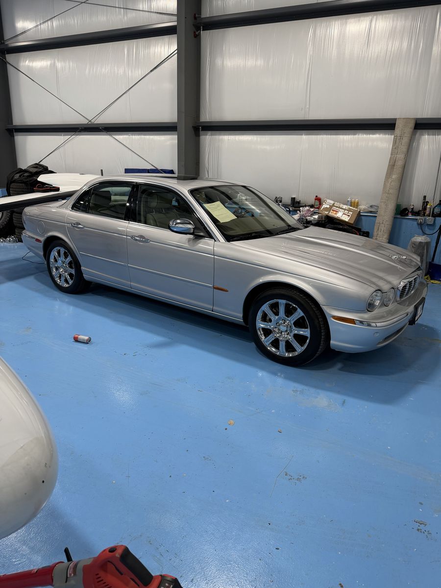2004 JAGUAR XJ Vanden Plas
