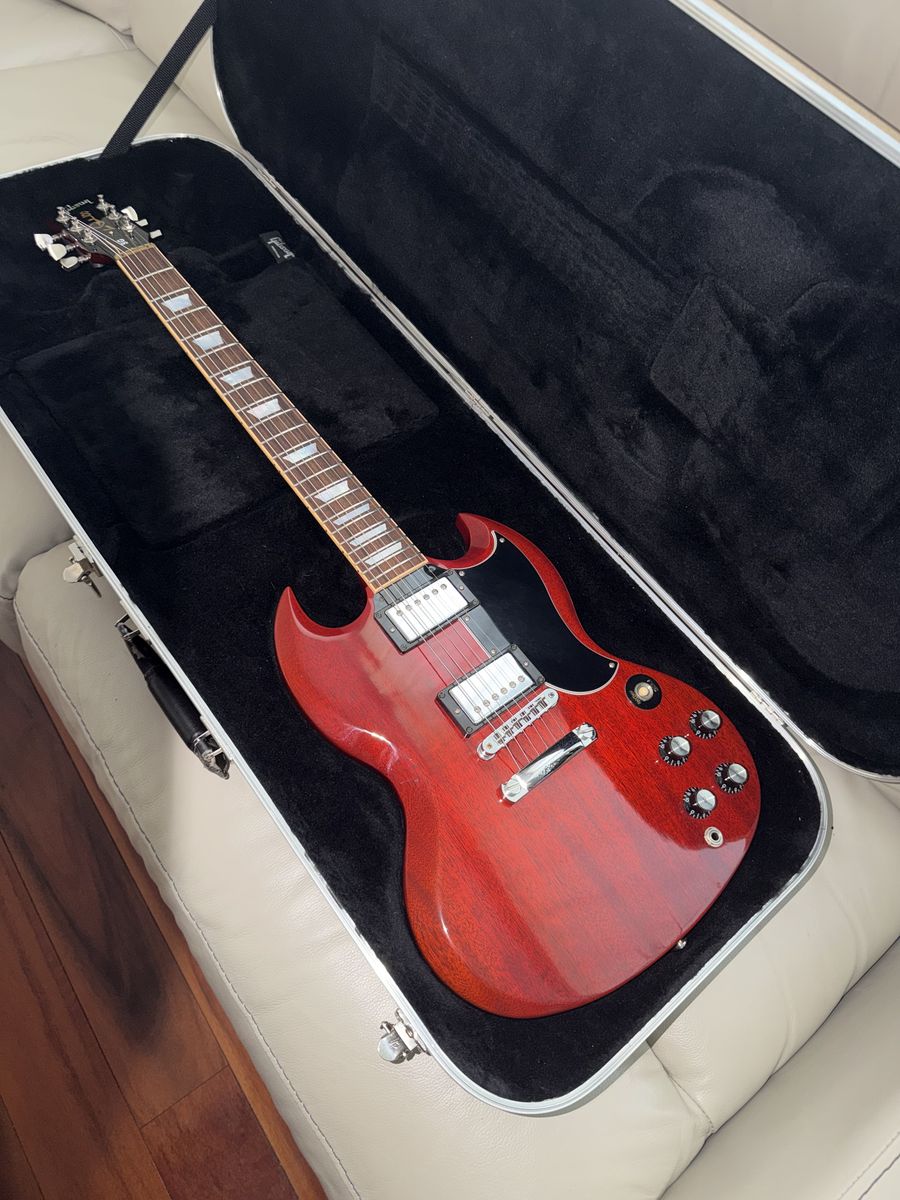 Gibson SG Standard Electric Guitar