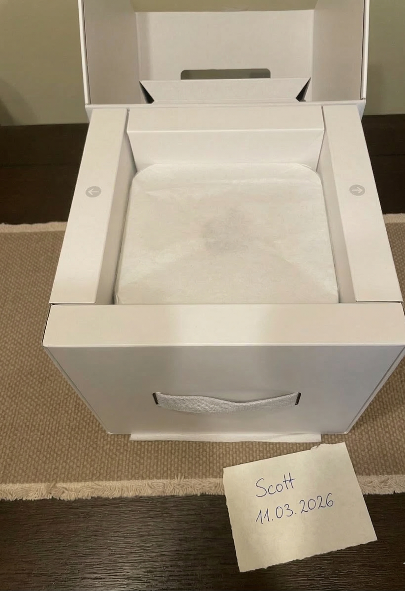 Apple Mac Studio M3 Ultra 28-Core 256GB RAM 2TB SSD 60-Core GPU + $800 extras