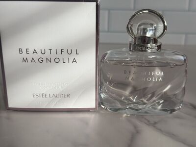 Estee Lauder Beautiful Magnolia Eau De Parfum