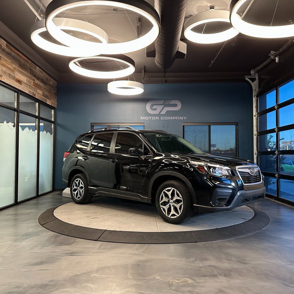 2019 SUBARU FORESTER Premium