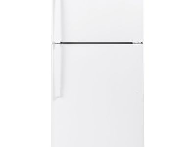 Whirlpool Refrigerator like new