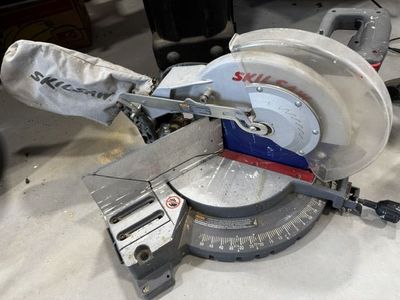 Skill Saw Compound Miter Saw