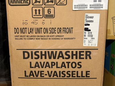 Matching brand-new Frigidire Gallery dishwasher & microwave - Still Sealed!