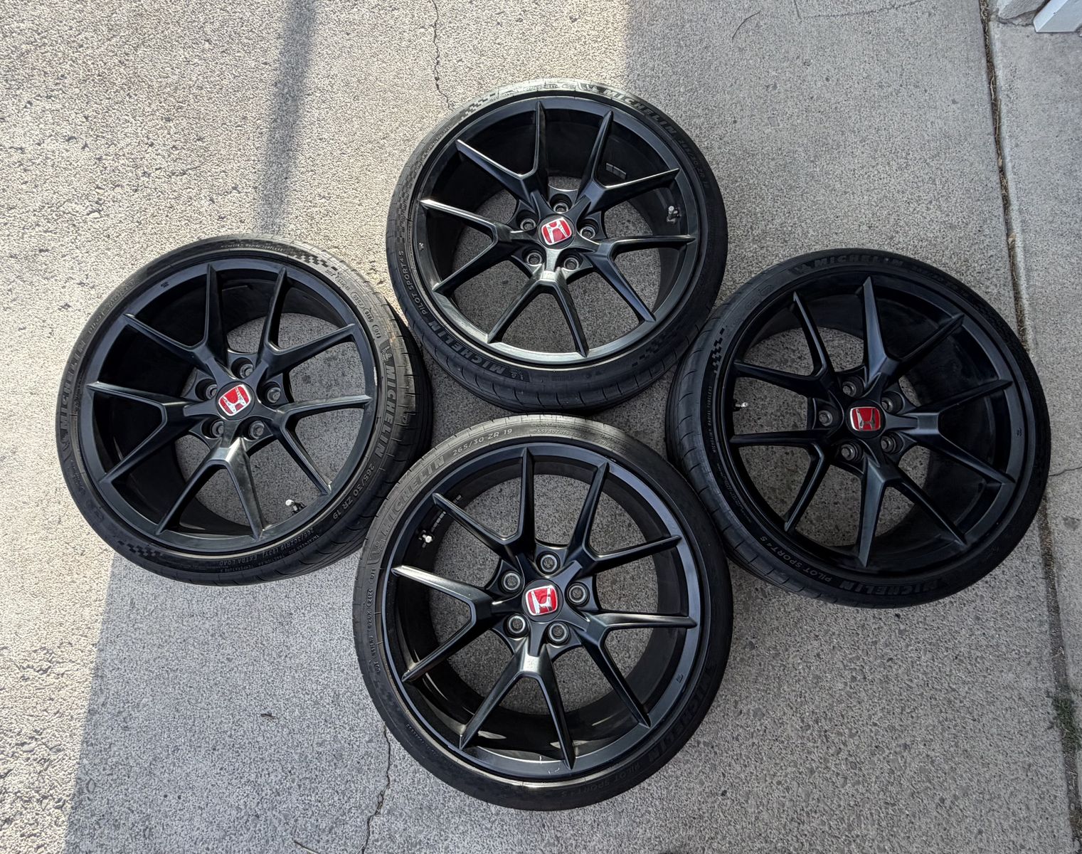 OEM FL5 Civic Type R Wheels & Tires - 19" 5x120 (Great FK8 Upgrade)