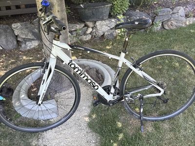 Tommaso road bike