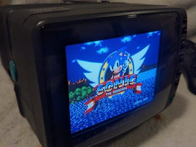 CRT TV 5" - Magnavox RD0510 C102 and power supply