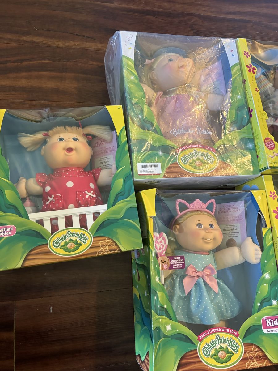 Cabbage patch dolls New