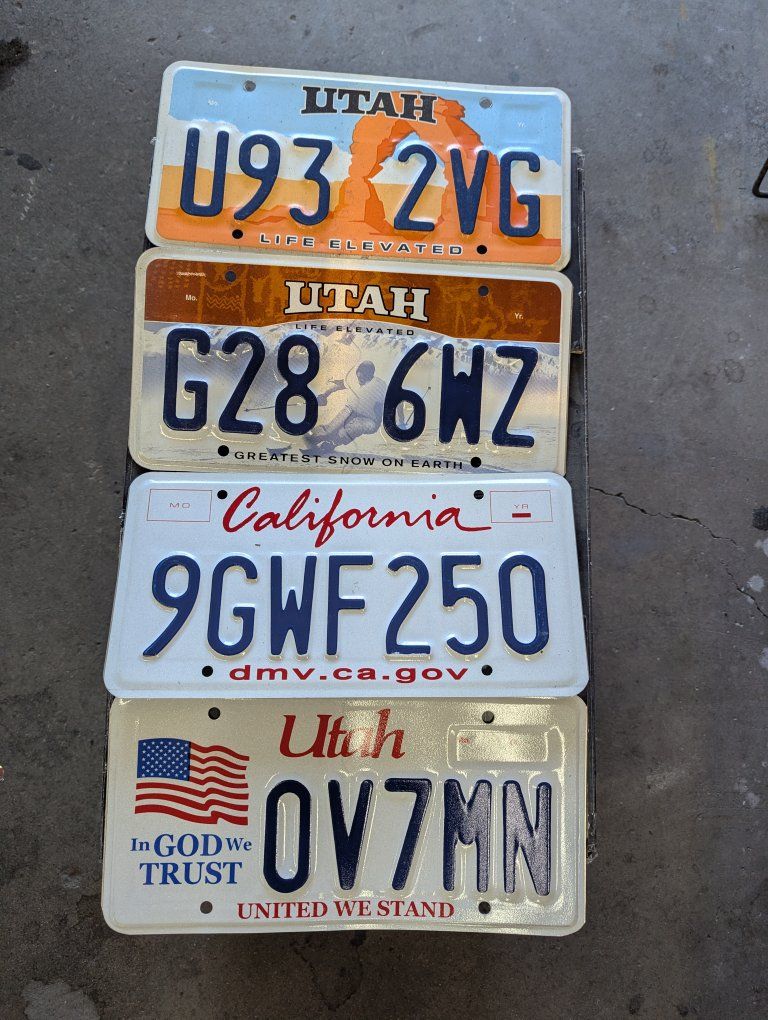 250 VARIOUS ASSORTED UTAH & CALIFORNIA LICENSE PLATES