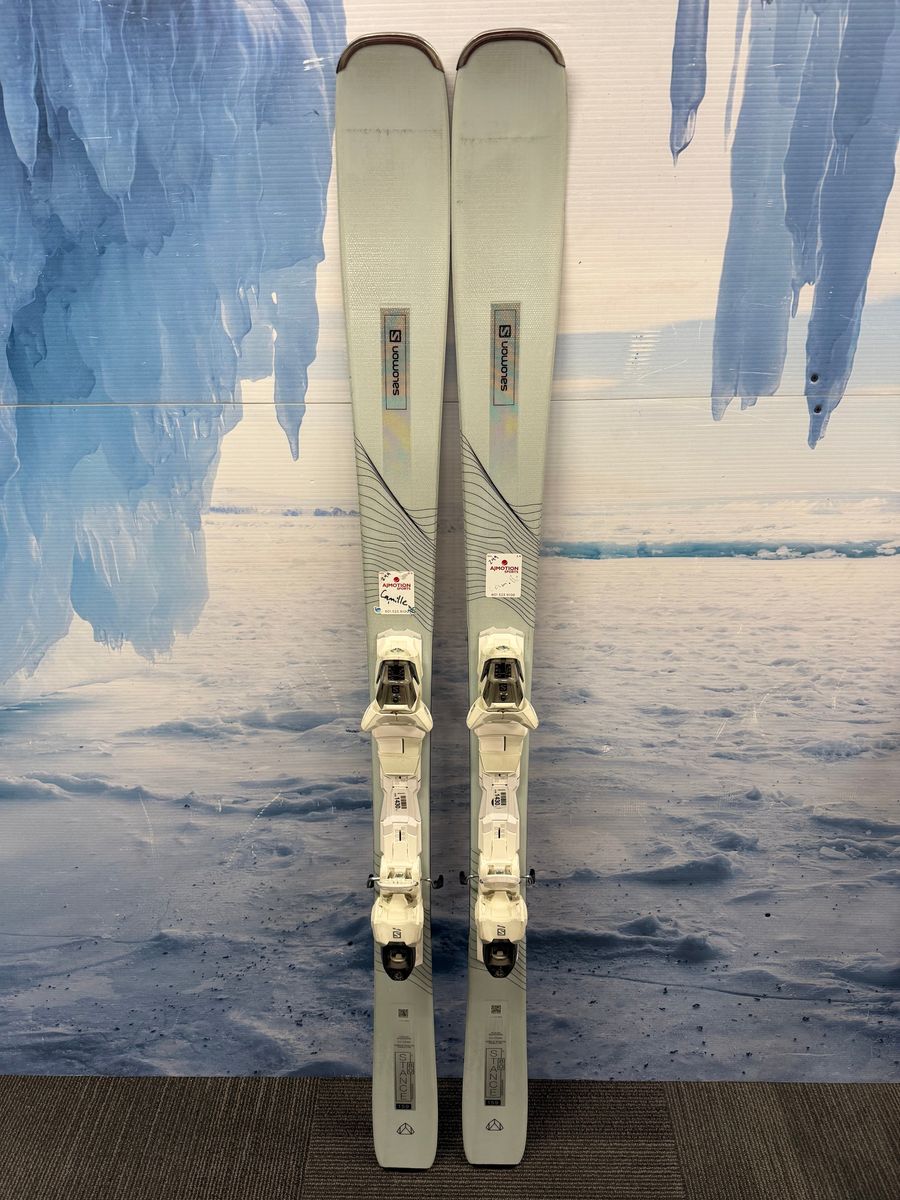 Used 2023 Salomon Stance 80W 159cm Skis w/Salomon M10 Bindings