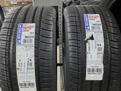 Michelin Pilot Sport All Seaons 4's