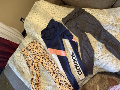 Leggings woman’s size small /xs all $25 fabletics
