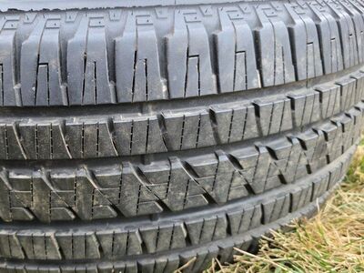 275/55R20 LIKE NEW 20" TIRES BRIDGESTONE DUELER