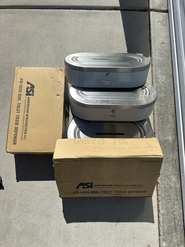 Stainless Steel Toilet Paper Dispensers Lot