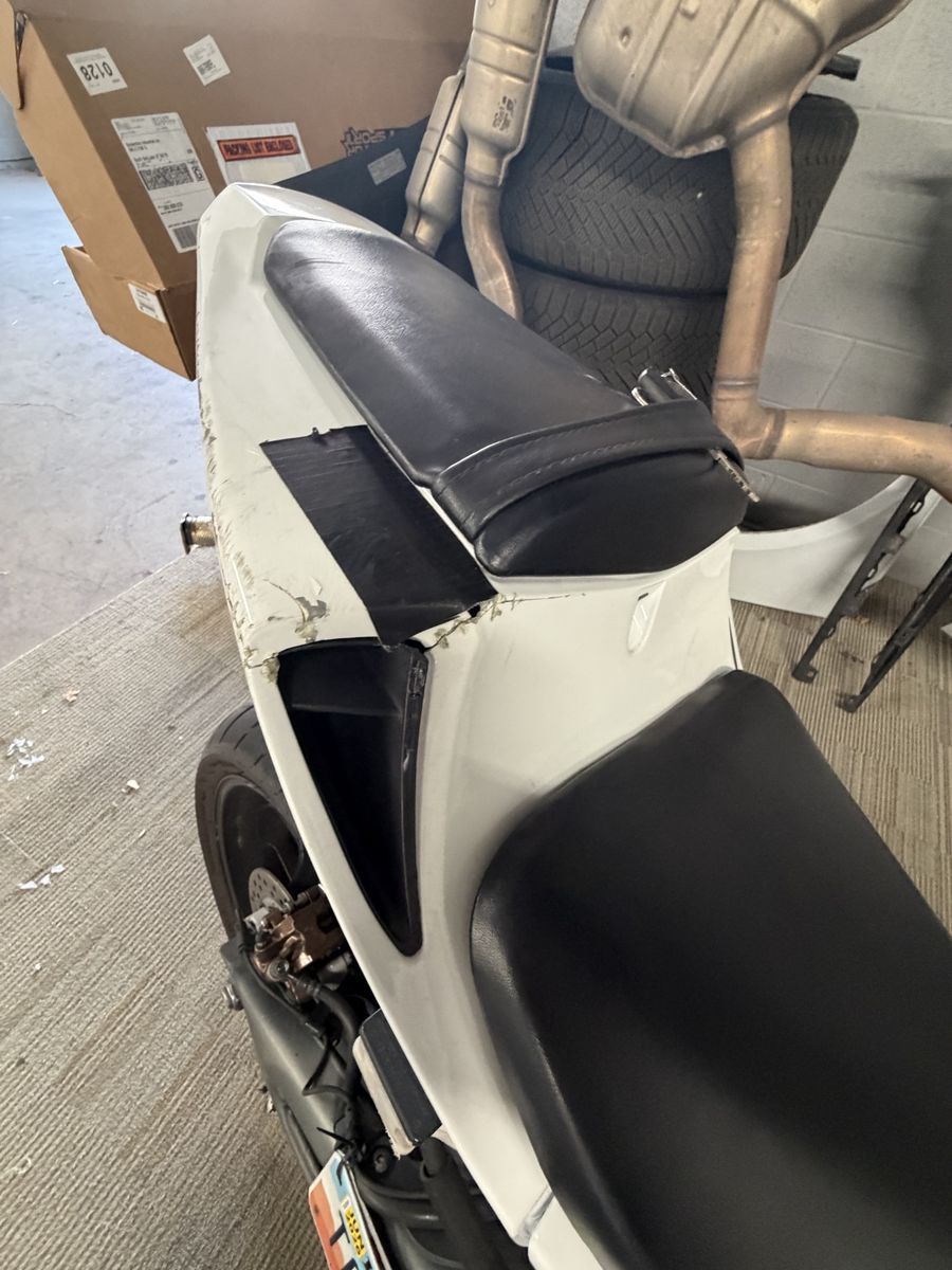 Main image 7