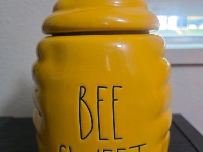 Rae Dunn YELLOW Bee Sweet BEE HIVE CANISTER LEMONS Sunshine QUEEN Wildflowers