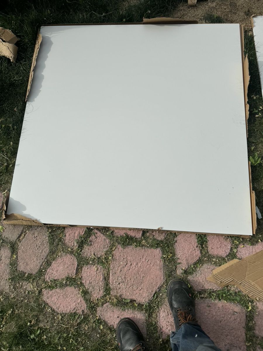 Main image 4