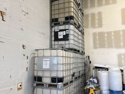 275 gallon totes