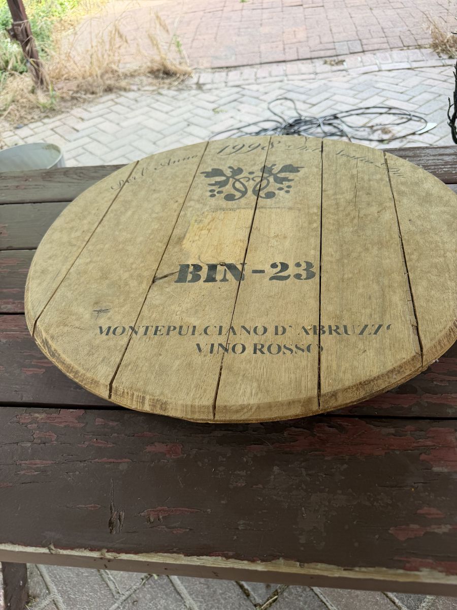 Vintage Montepulciano D'Abruzzo Vino Rosso BIN-23 Wine Barrel Top/Wall Decor