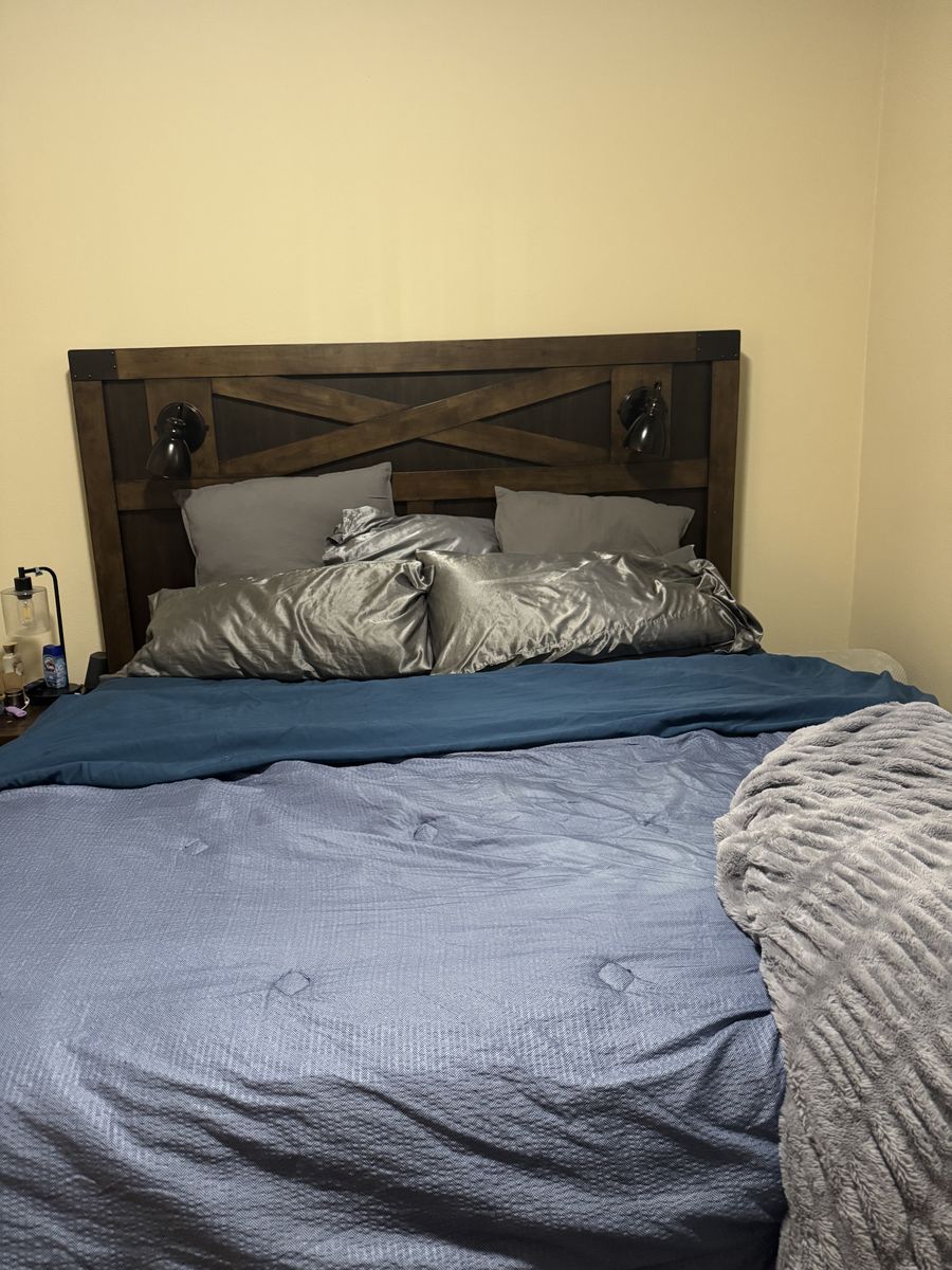 King bedroom set- Solid wood