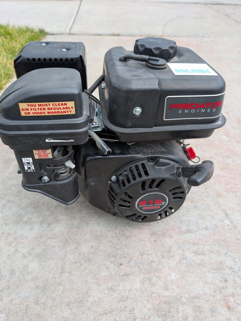 Predator 212cc small engine