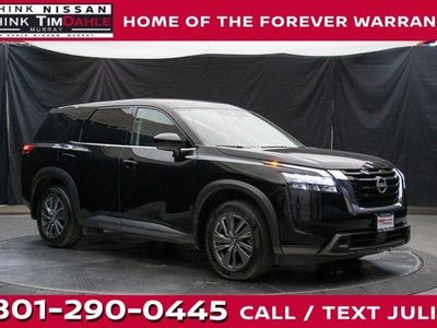 2023 Nissan Pathfinder S