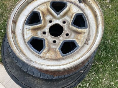 Steel wheel fits camaro 14x7