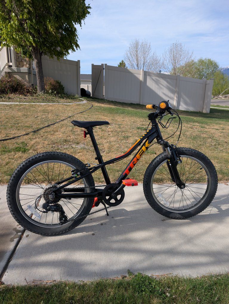 20 in Trek Precaliber