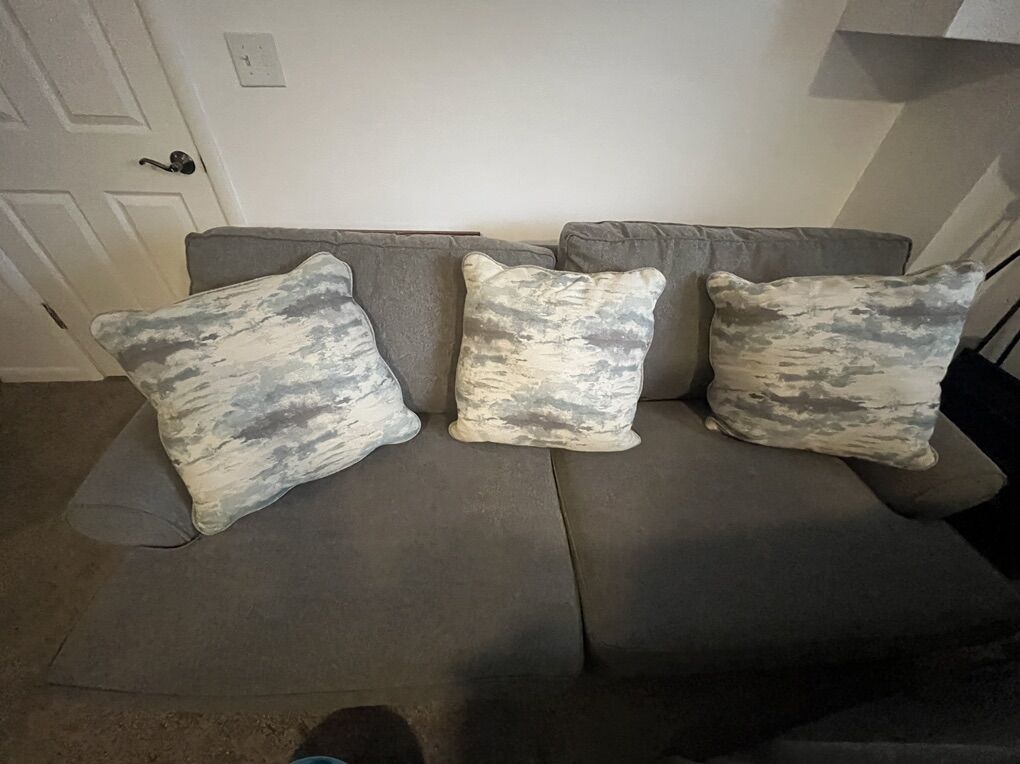 Havertys Couch