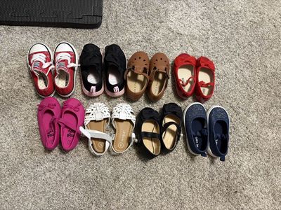 size 5 shoes, 6 pairs