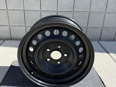 Mopar 17” Steel Wheel for 2020-2025 Jeep Gladiator - Part # 04755290AA