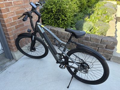 25mph electric bike with full suspension. Brand new