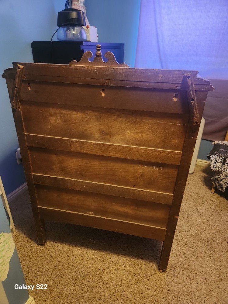 Main image 4