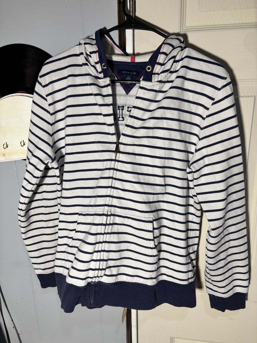 TOMMY HILFIGER ZIP UP JACKET