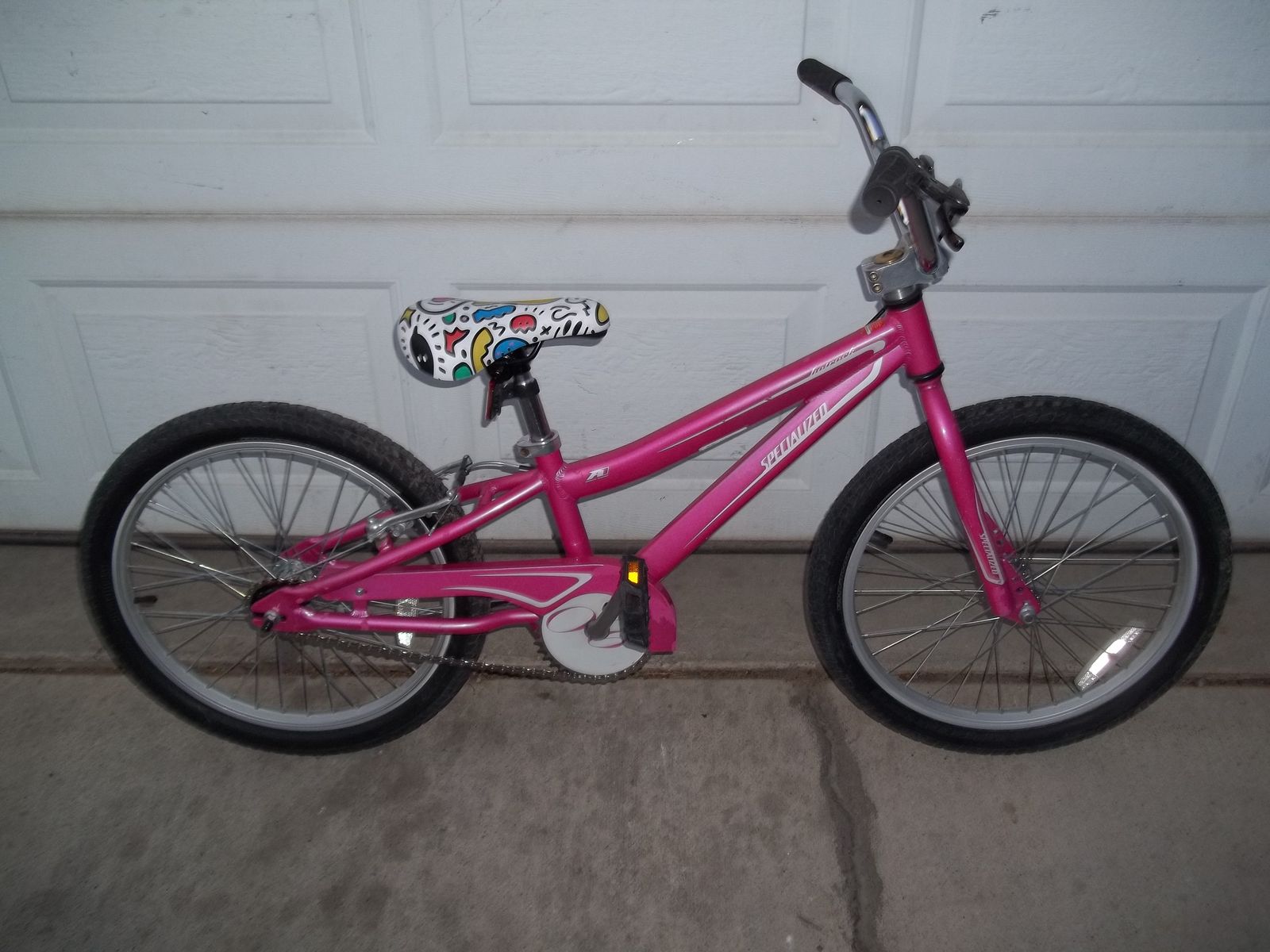 Specialized 20" Hotrock Girls Bike