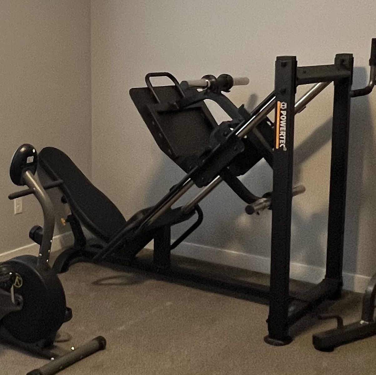 Powertec P-LP19 Leg Press Machine - Like New Home Gym Equipment