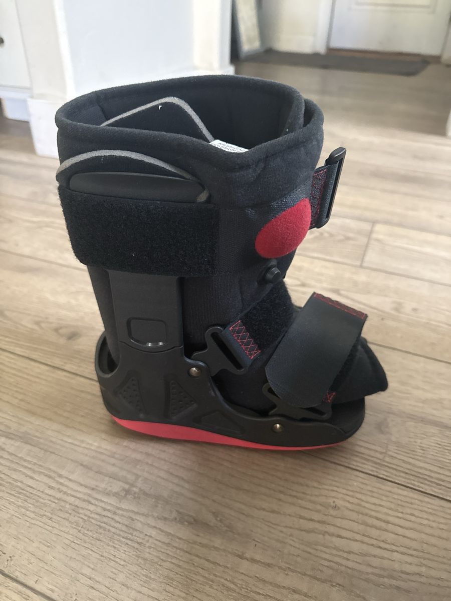 Medical Walking Boot Orthopedic Fracture Recovery Boot
