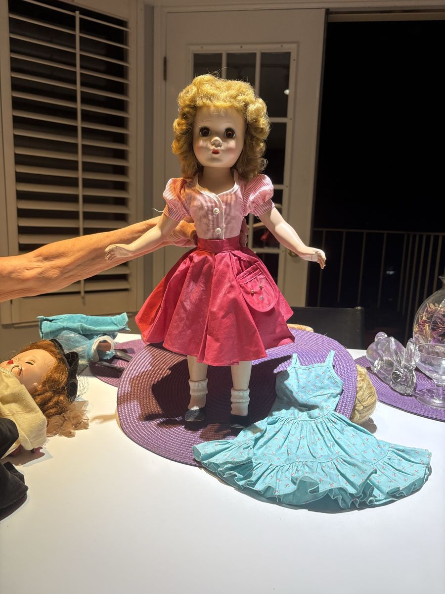 Vintage 1950 Madame Alexander Maggie Doll