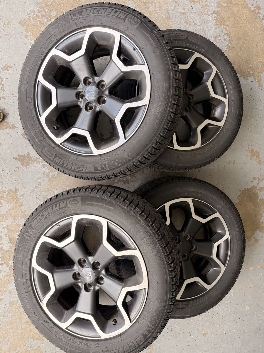 Set of 4 Subaru Factory Wheels with Michelin X-Ice 225/55R17 Tires