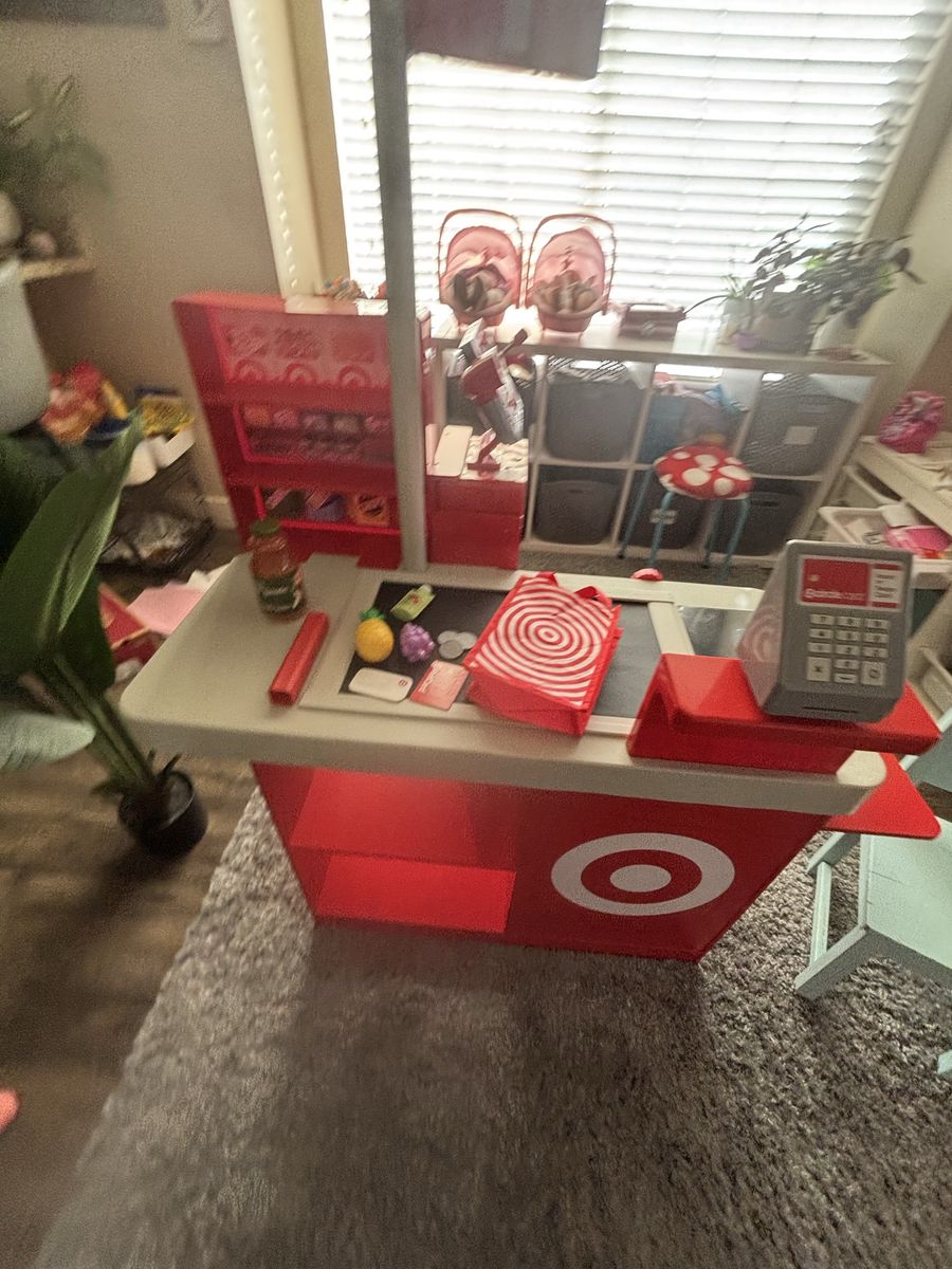 Target checkstand play set