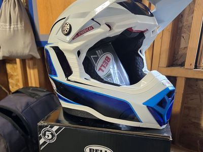 Bell - Moto-10 Spherical Tomac Replica - Size LG