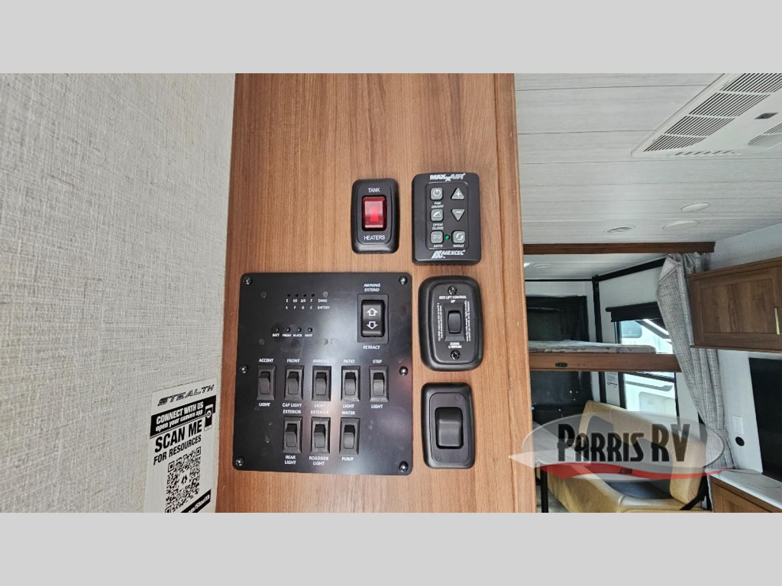 Main image 23