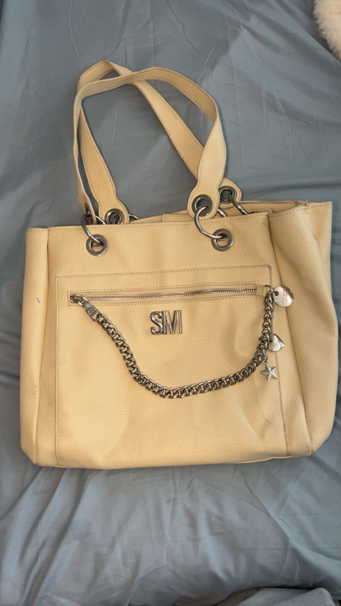 Cream Vintage Steve Madden Bmaeve charm bag