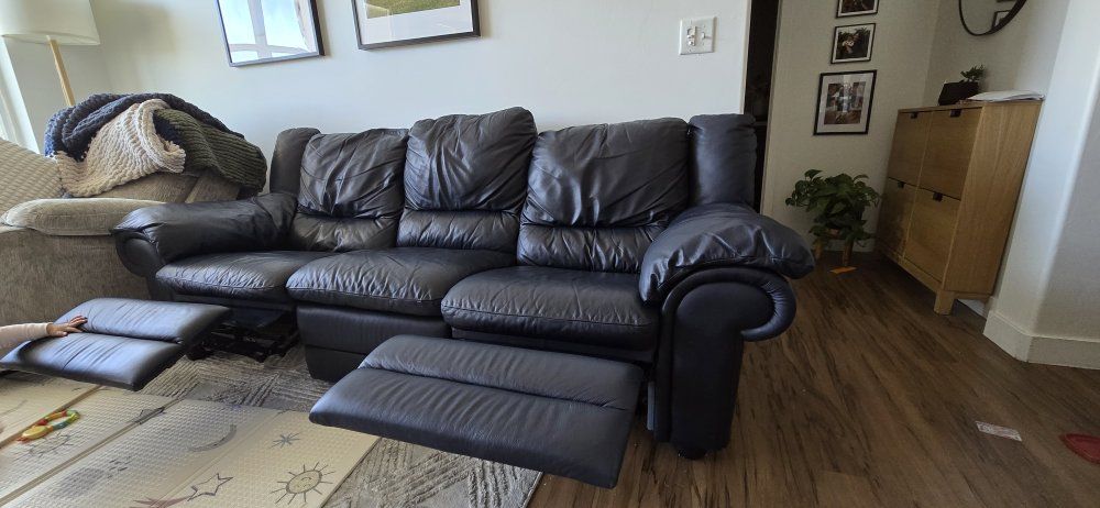 3 seat reclining leather sofa