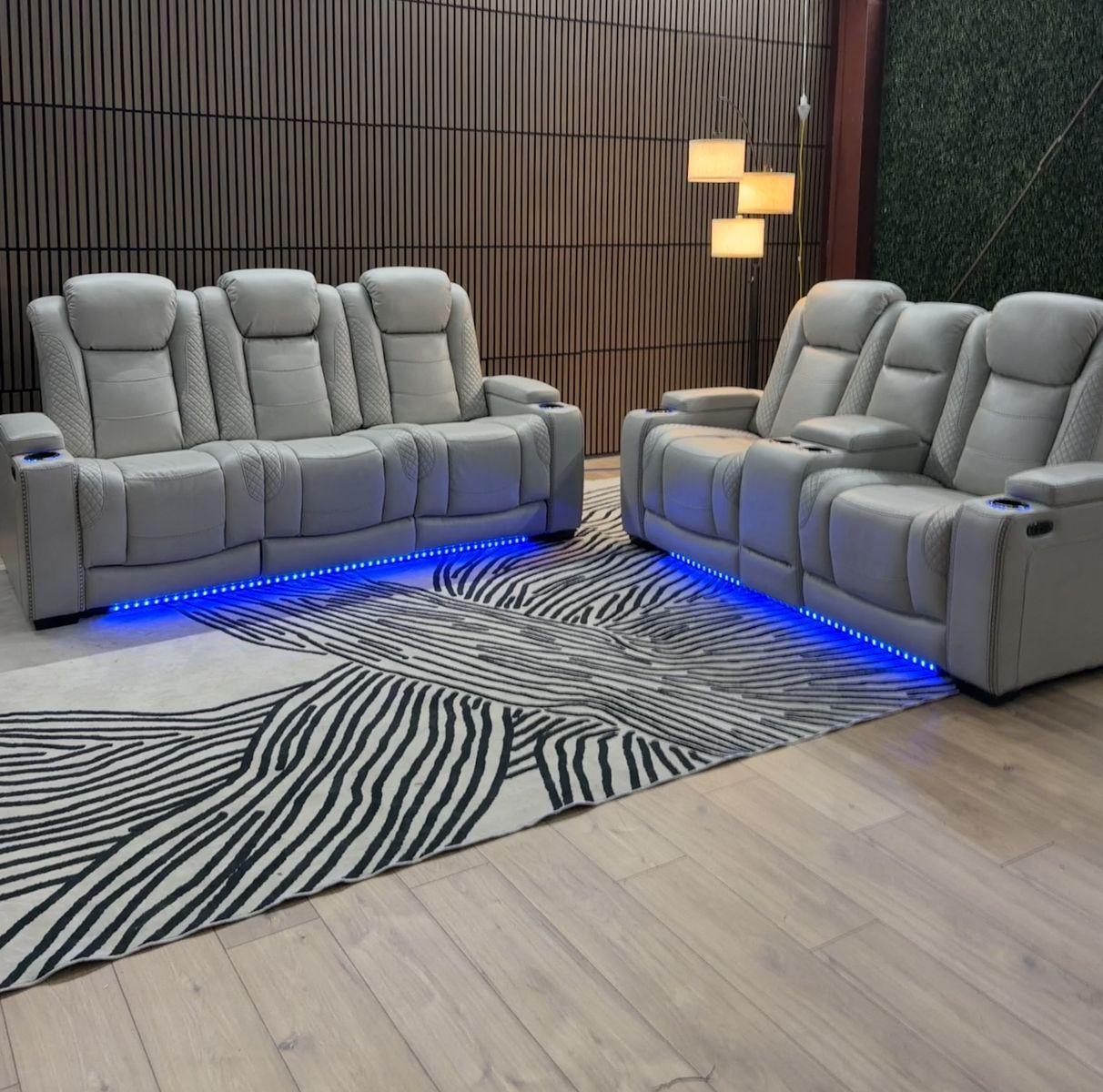 ECLIPSE 258 — DUAL POWER SOFA & LOVESEAT SET