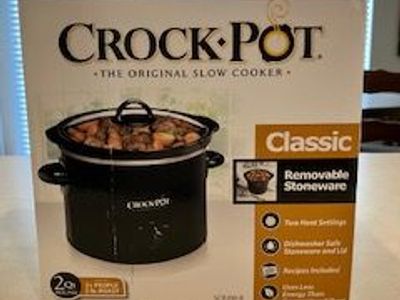 2 QT. Crock Pot (New)