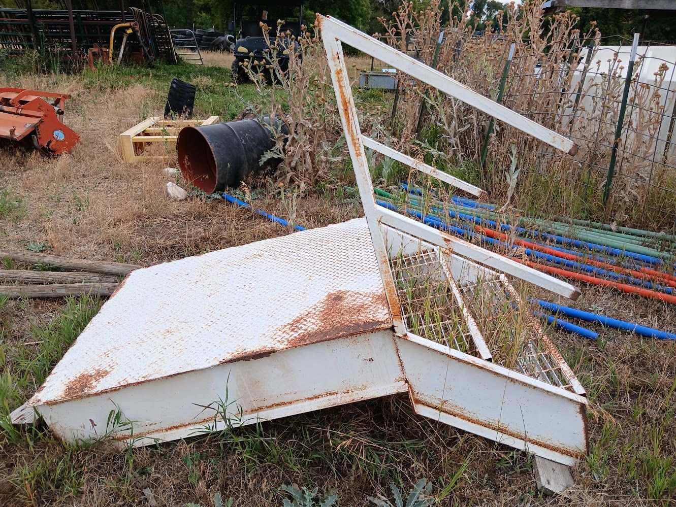 Main image 3
