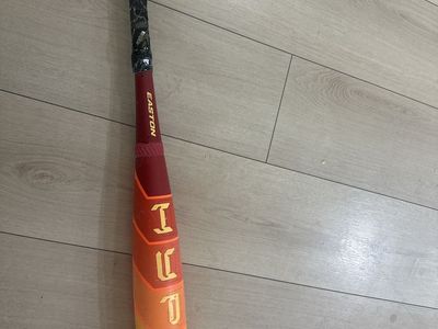 Easton Hype Fire USSSA Baseball Bat - 28/18 (-10) 2 3/4" Barrel